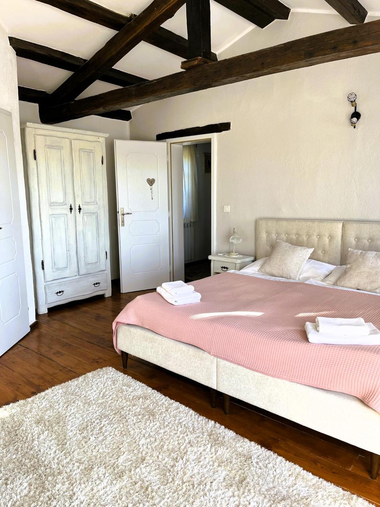 Villa Isabella - Ruheoase โปเรช ภายนอก รูปภาพ